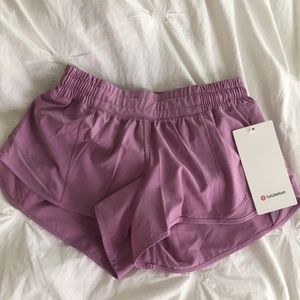 Lululemon Hottie Hot Shorts purple size 4 NWT